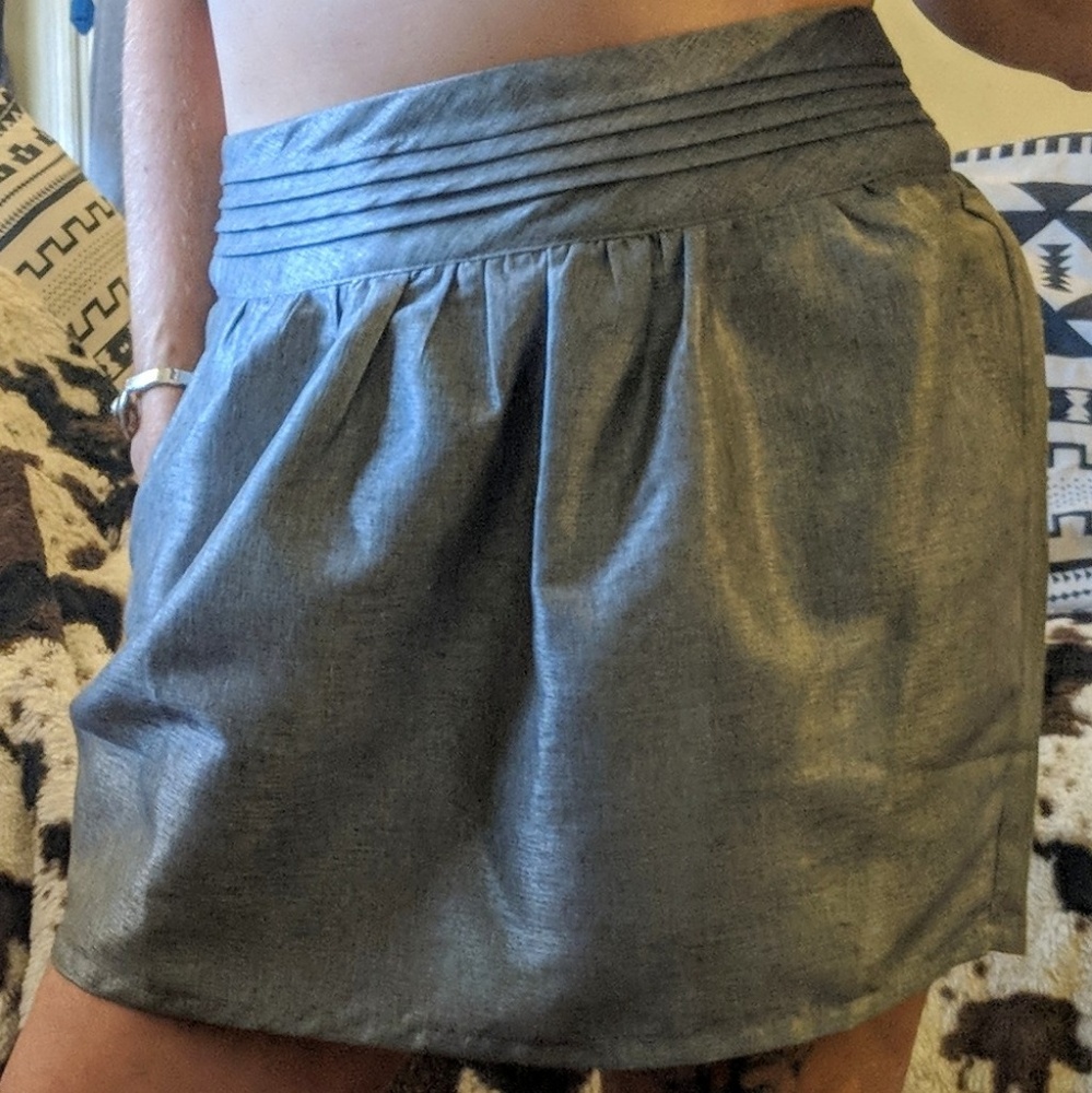 Lucca Couture Silver Sheen Skirt w/ Pockets